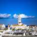 La nostra visita termina per sulla terrazza dellhotel, da dove  possibile godere di uninvidiabile vista sul vicino centro storico, con il campanile della Cattedrale che pare fendere il cielo dellospitalissima citt di Bari